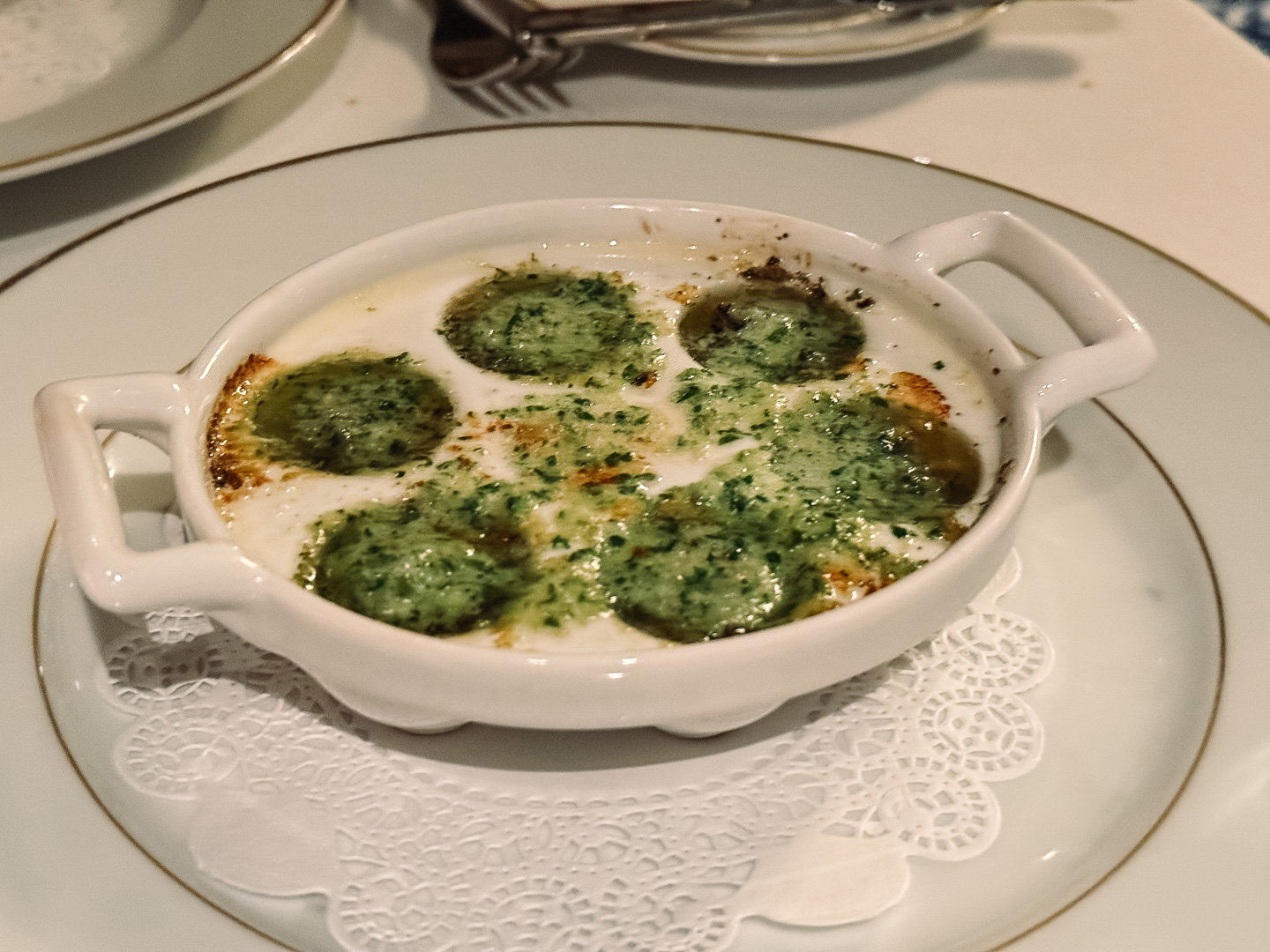 Le Bistro Escargot